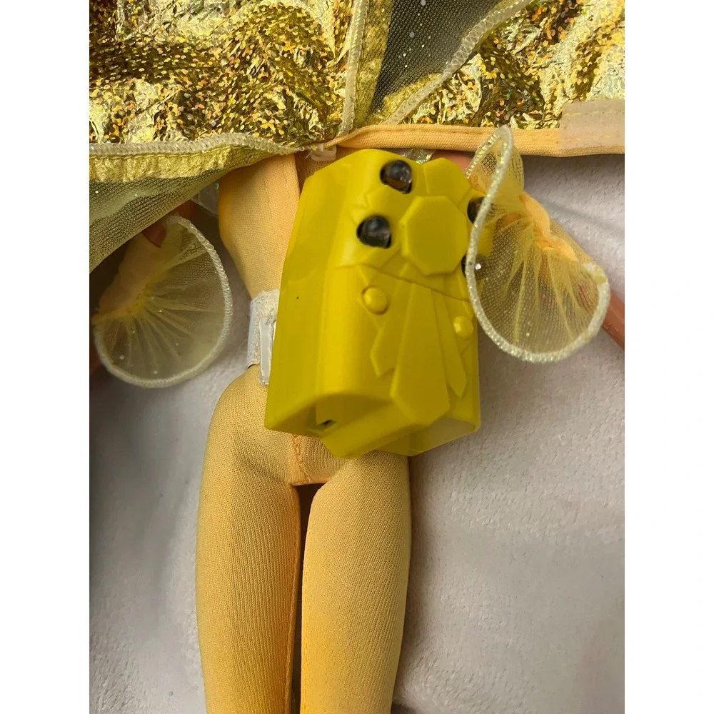Vintage 1995 Flying Hero Teresa Yellow Gold Glitter Flying Toy Wand